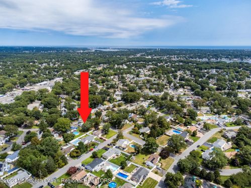 201 Midstreams Pl, Bricktown NJ 08724-3700 exterior