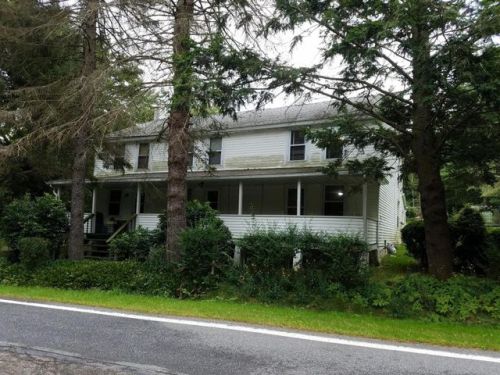 6821 Buck Mountain Rd, Weatherly, PA 18255-4964