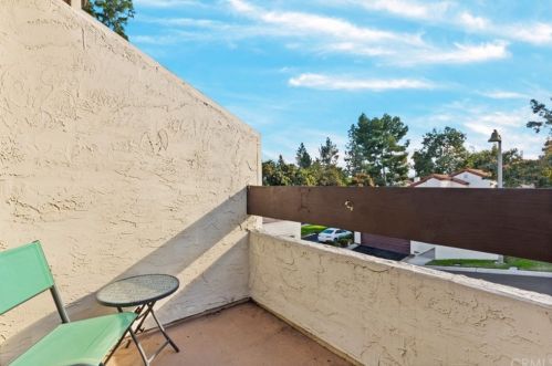 1362 Tanager Ln, El Cajon CA  92020-1465 exterior