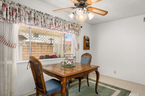 16457 Heathfield Dr, Whittier CA  90603-3203 exterior