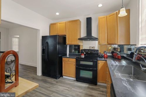 919 State St, Trenton NJ  08618-5327 exterior