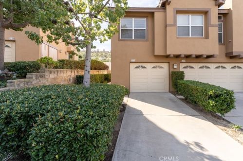 1215 Country Glen Way, Anaheim, CA 92808-2616