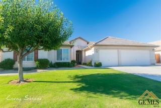10900 Laramie Peak Dr, Bakersfield, CA 93311-9119