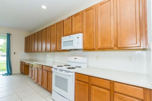 3909 Ashworth Pl, Lakeland FL  33810-3835 exterior
