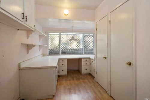 5372 Montecito Ave, Santa Rosa CA 95404-1954 exterior