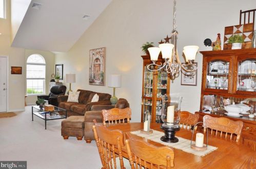 112 Palomino Way, Red Lion, PA 17356-7908