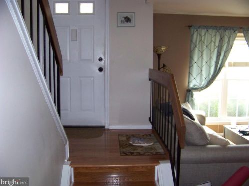 136 Cedar Ct, Norristown, PA 19401-1636