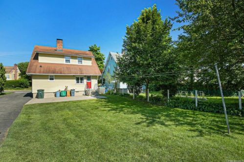 262 Regent St, Rye Brook NY  10573-2624 exterior