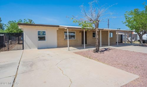 6616 Drexel Rd, Tucson, AZ 85757-9560