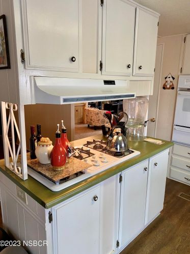 96 Sierra Vis, Solvang, CA 93463-2922