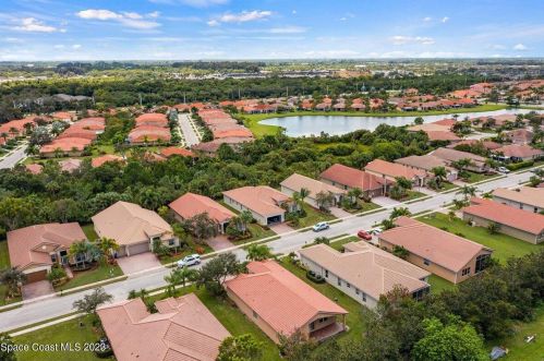 6196 Coverty Pl, Vero Beach FL  32966-6486 exterior