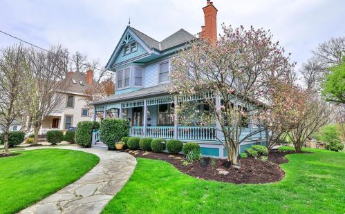 626 Burns Ave, Cincinnati, OH 45215-2757