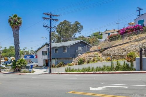 4239 Massachusetts Ave, La Mesa, CA 91941-7531