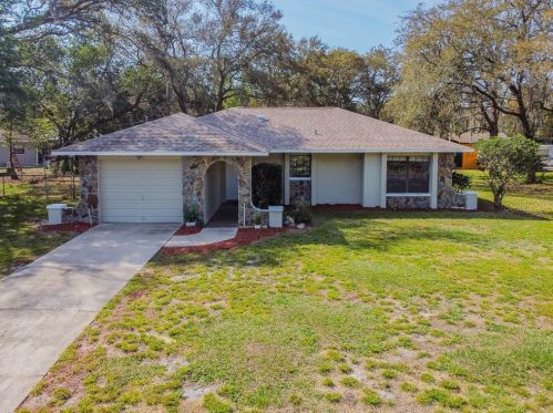 8335 Kenway St, Brooksville, FL 34608-4565
