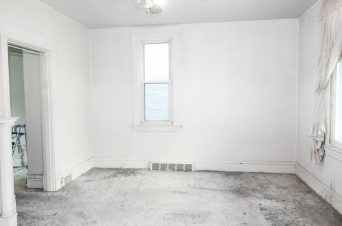 3328 Glenmawr St, Pittsburgh, PA 15204-1416