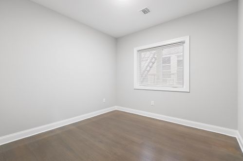 255 Wayne Ave, Cliffside Park NJ  07010-2608 exterior