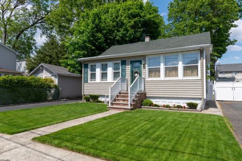15 Jones Pl, Rahway, NJ 07065-4410