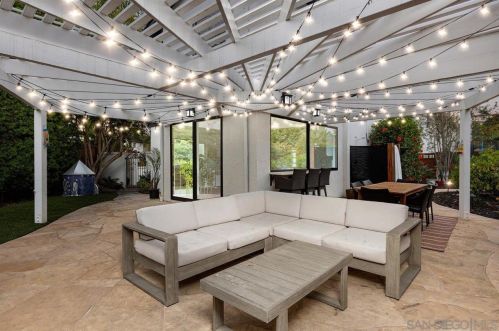 219 Jacob Ln, Encinitas CA  92024-2123 exterior