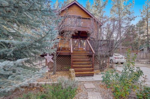412 Garrick Way, Big Bear City, CA 92314-8966