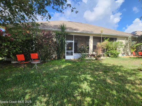 123 Drake Way, Sebastian, FL 32958-6477