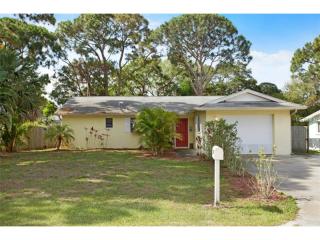 2836 Yorktown St, Sarasota, FL 34231-6136