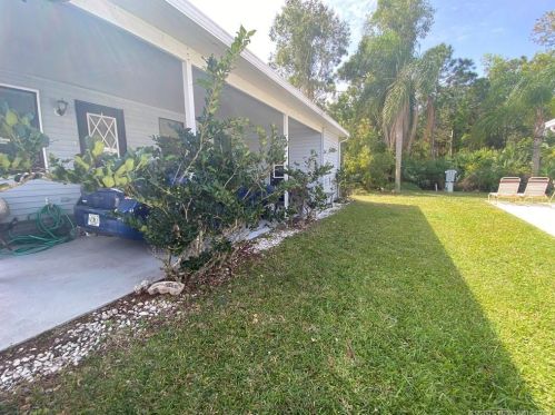 3179 Columbrina Cir, Fort Pierce, FL 34952-2601
