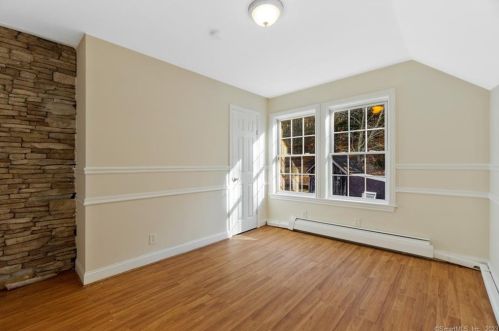 204 Main St, North Sterling CT  06377-1810 exterior