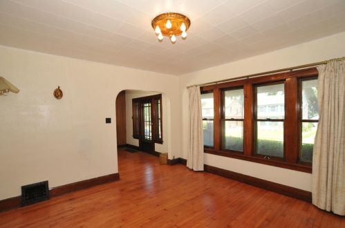 221 Tripoli Ave, Milwaukee WI 53221-1447 exterior