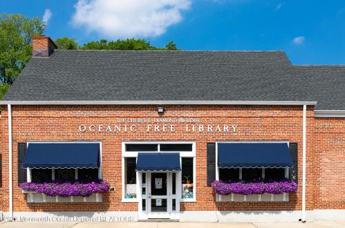 166 Rumson Rd, Locust NJ  07760-1033 exterior