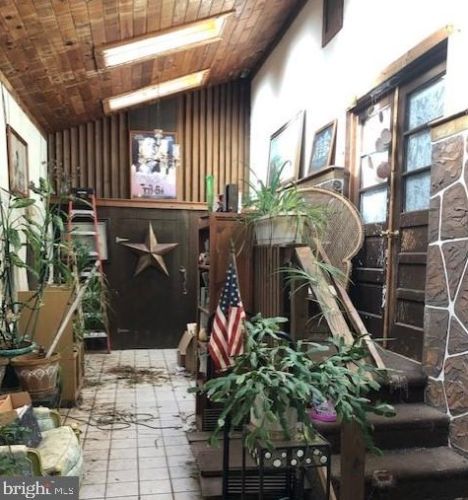 142 Cape May Ave, Estell Manor, NJ 08319-1736