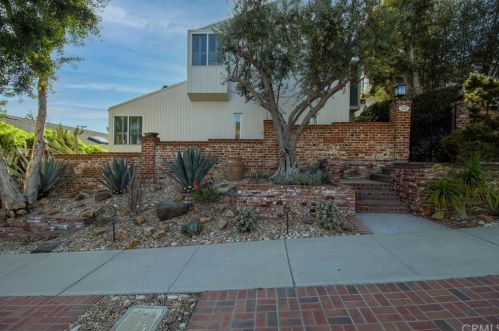 265 Granada Ave, Long Beach, CA 90803-5521