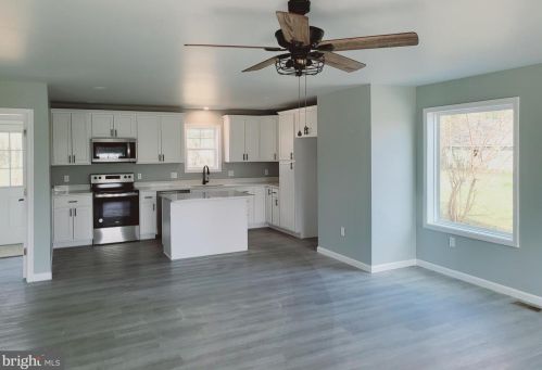 99 Sorghum Mill Rd, Dover DE  19901-6806 exterior