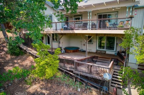 1055 Page Dr, Lakeport CA  95453-3421 exterior