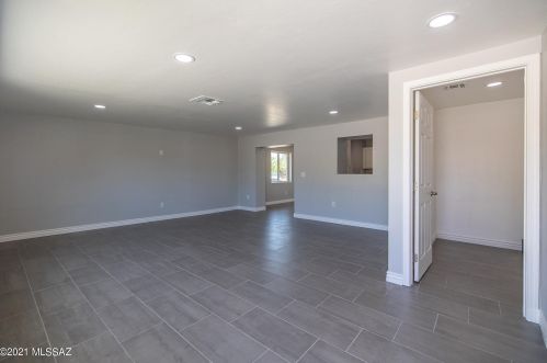 5337 Bellevue St, Tucson AZ  85712-4908 exterior