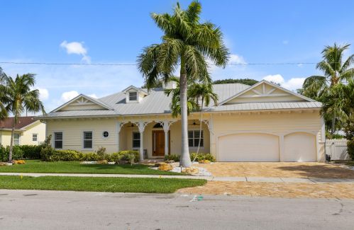 119 10th St, Delray Beach, FL 33444-4045