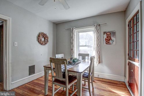 67 Edgewood St, Pottstown PA  19464-5747 exterior