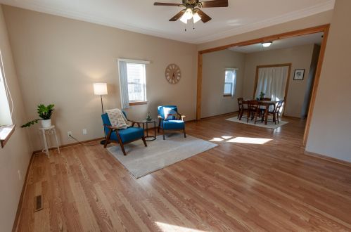 521 Avon St, La Crosse, WI 54603-2910