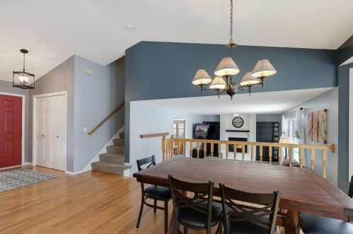 380 Pondview Ln, Chaska MN  55318-2873 exterior