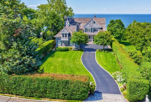 128 Soundview Ter, Northport, NY 11768-1230
