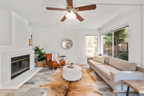 208 Bald Eagle Dr, Vacaville CA  95688-1054 exterior