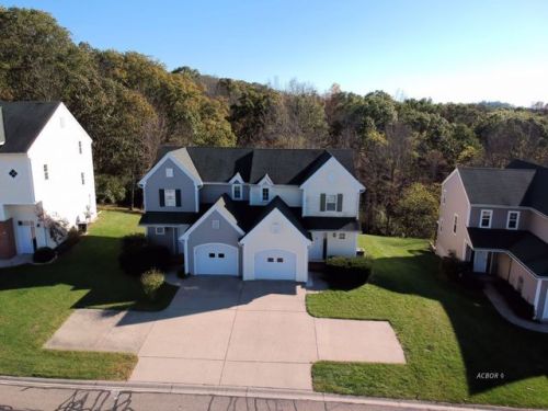 68 Westfield Pl, Shade, OH 45701-3857