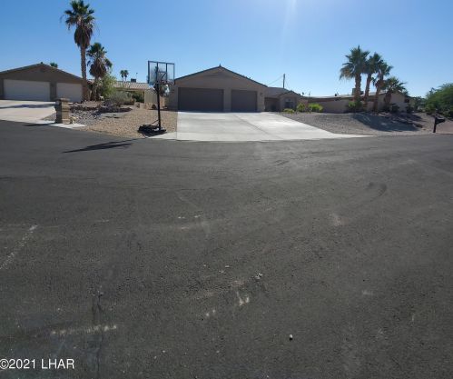 3191 Iroquois Cir, Lake Havasu City, AZ 86404-5254