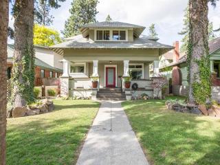 1124 14 Ave, Spokane WA  99202-2544 exterior