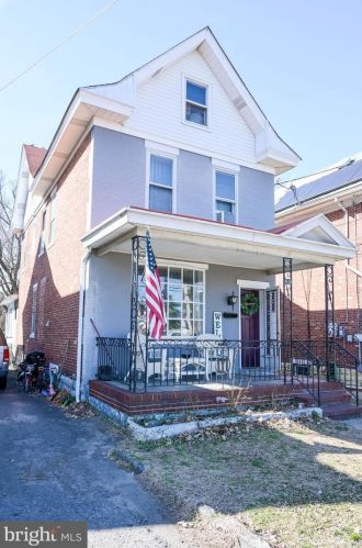 538 Delsea Dr, West Deptford, NJ 08093-1225