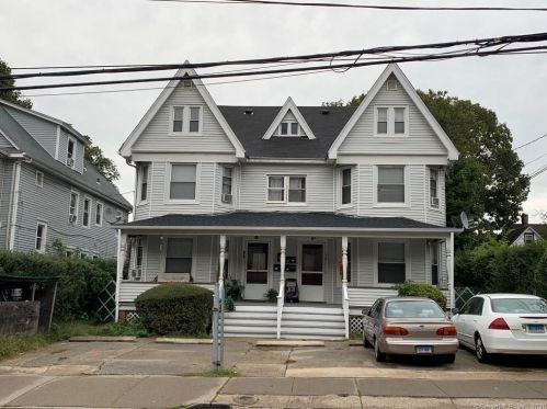 70 Lockwood Ave, Stamford, CT 06902-4219