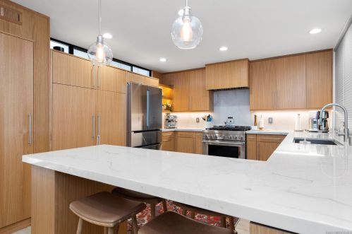 4619 Orchard Ave, San Diego CA  92107-3532 exterior