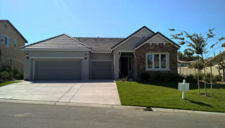14703 Via Messina Dr, Bakersfield, CA 93306-9405