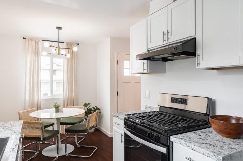 4275 Raquel Dr, Oceanside CA  92056-4729 exterior