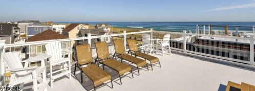 5 Fort Ave, Pelican Island NJ  08751-1512 exterior