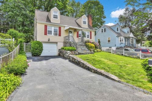 112 Winthrop Ave, Elmsford, NY 10523-1908